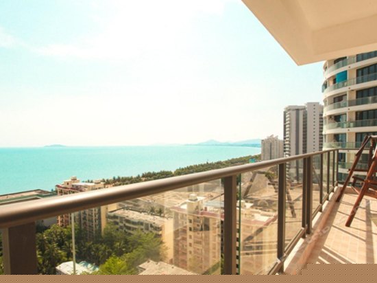 新浪国际公馆180度海景2房