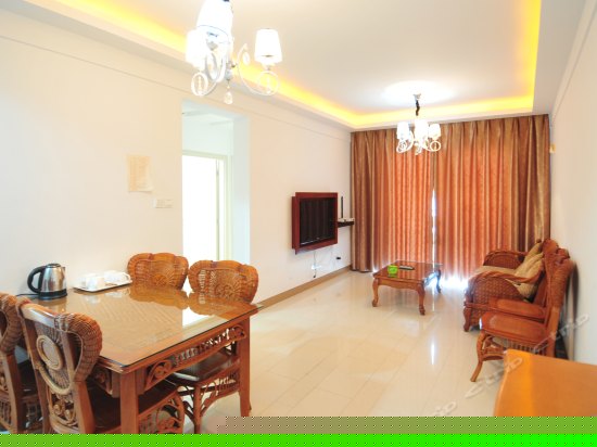 高层园景两室一厅