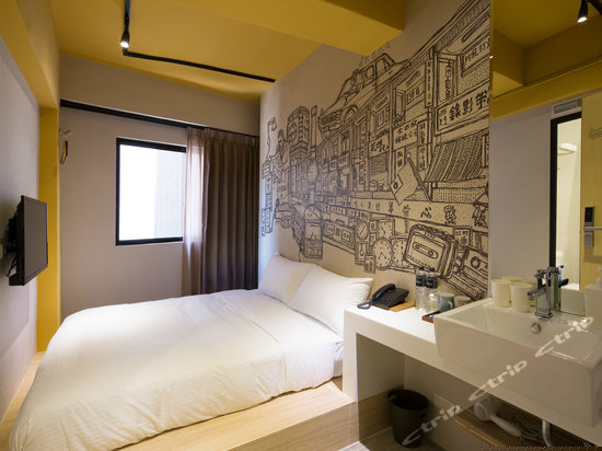 标准大床房（无窗）