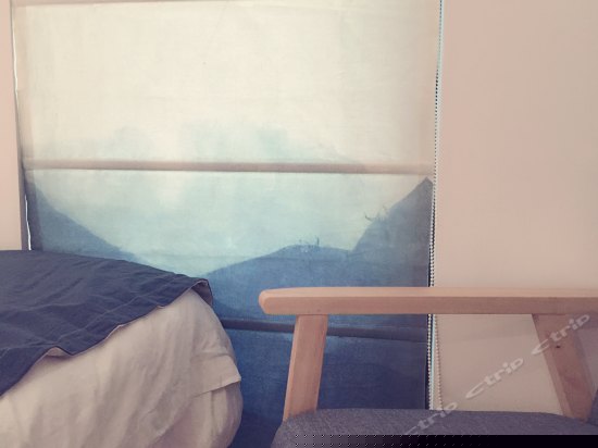 植物染山景大床房茶白