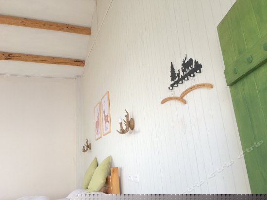 三层豪华海景浴缸大床房304