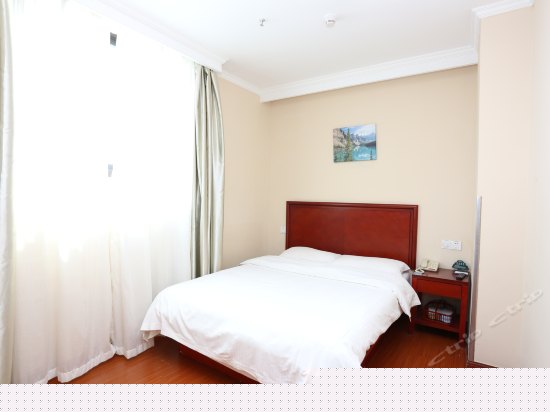 1.5米景观大床房