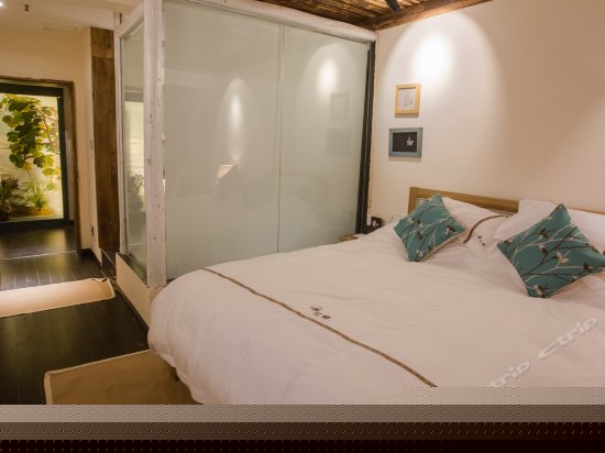 薰衣草精品大床房