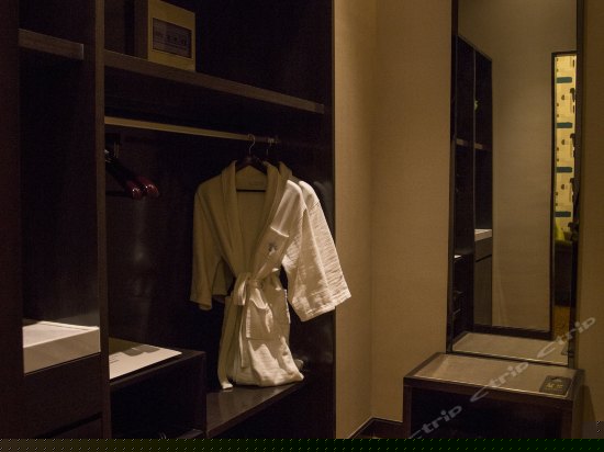 时尚榻榻米（无窗）