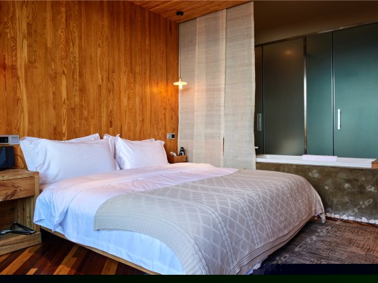 最美夕阳阳台海景大床房