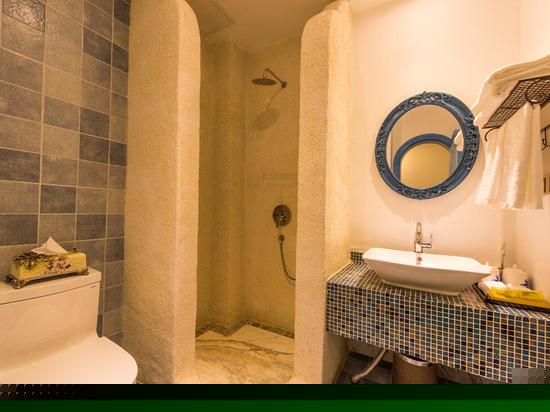 海景花园阳台标准间