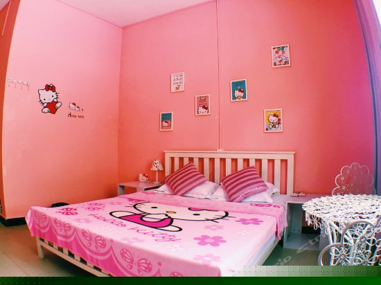 Hello Kitty大床房