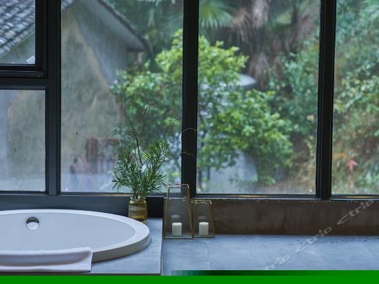 山院一黛墨地台榻榻米