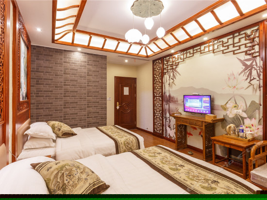 雅致临河标准房