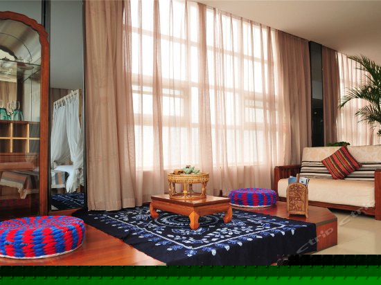 雅典娜钻石海景套房