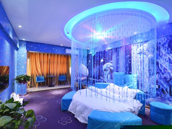 海洋之心梦幻圆床房