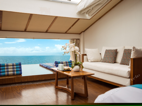 阁楼星空海景房