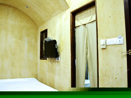 陕北风大床房(无窗)