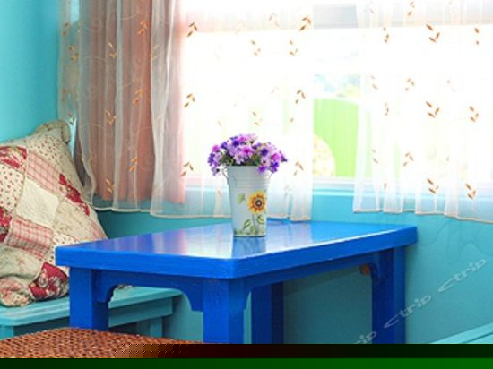 绿精灵楼中楼四人房