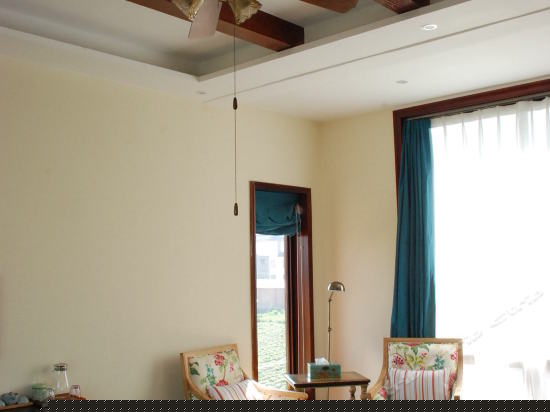 处暑高级田园大床房