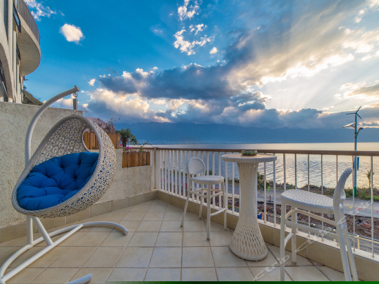 露台洱海观景大床房