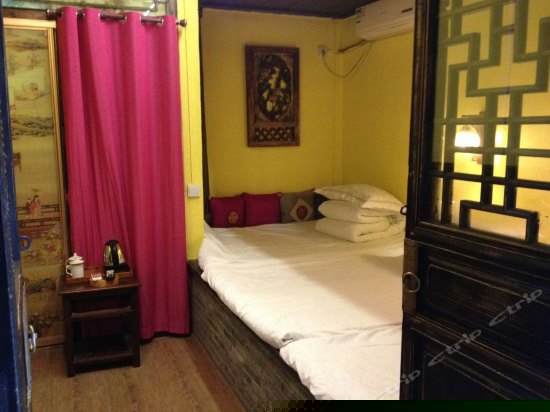 望古城特惠三人间