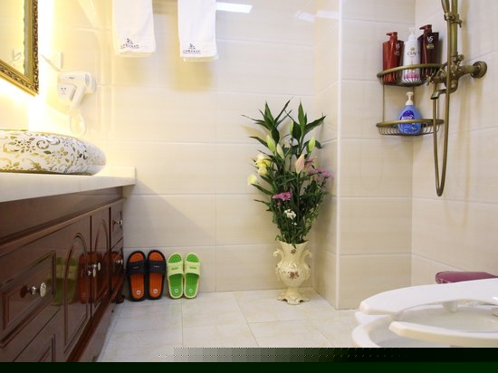 豪华宫廷大床房