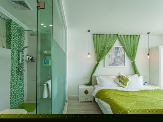 海景阳台大床房雪月