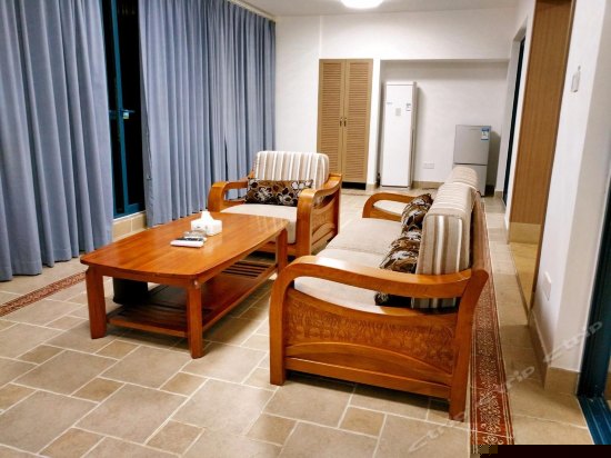 高级海景两房一厅