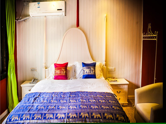 泰式豪华大床房