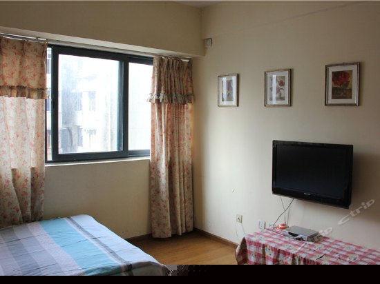 家庭两居套房(内宾)