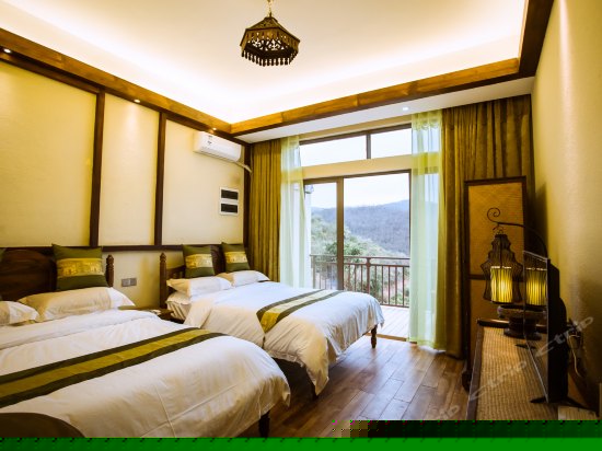 观景豪华双床房