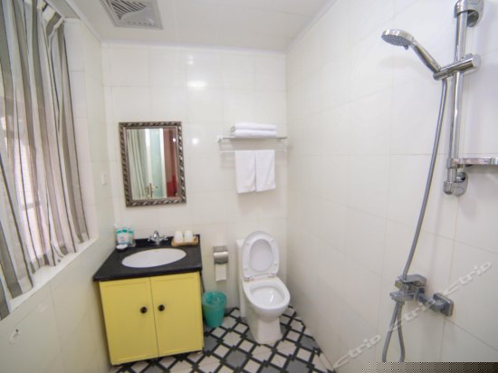 鹿鸣小镇标准间