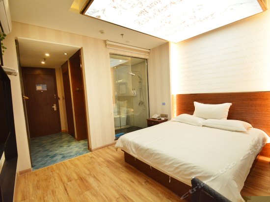 雅致大床房（无窗）