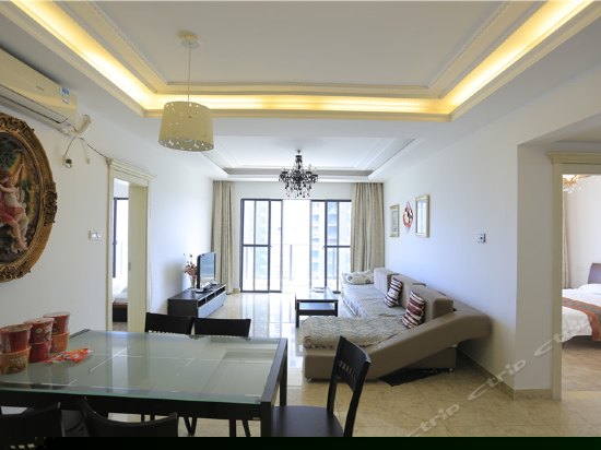 无敌海景三房一厅