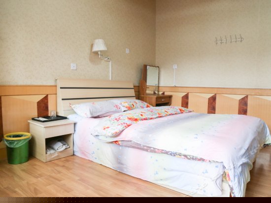 1.5米阳光大床间(公卫)