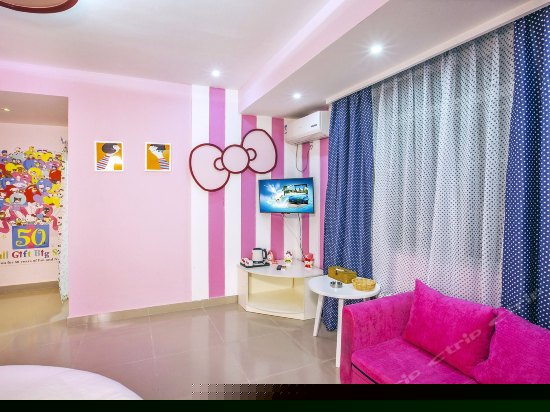 HelloKitty的假日阳台圆床房