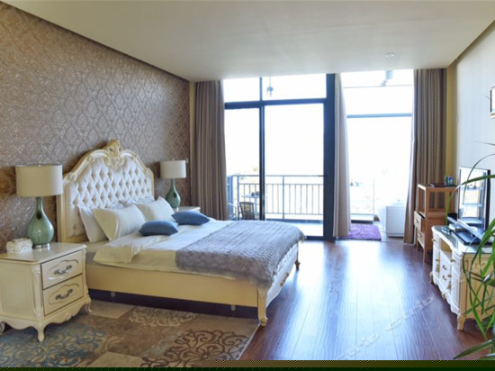 海景浴缸大床房