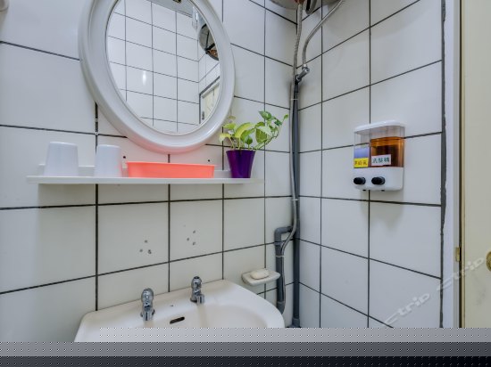 温馨四人和室（无窗）