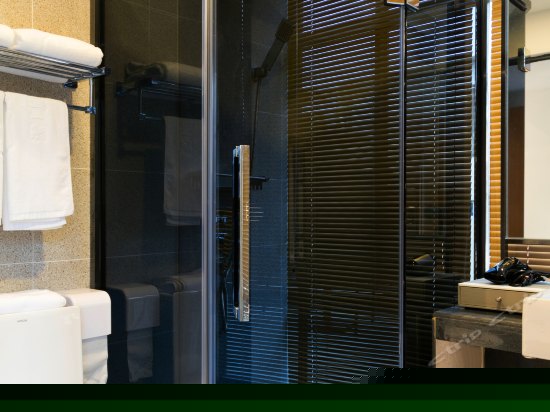 洁庭明月大床房