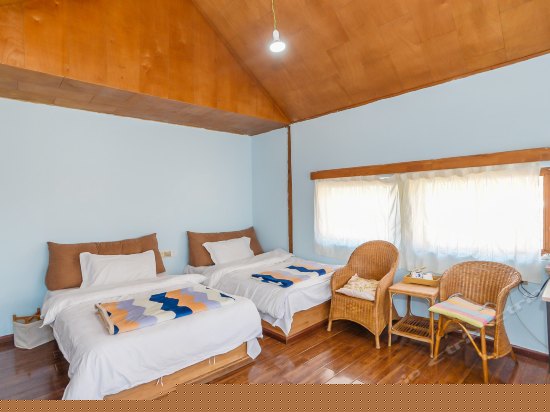 二楼山水双床间