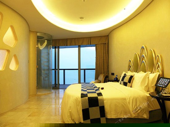 皇家至尊海景套（二房一厅）