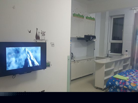 豪华空调大床房