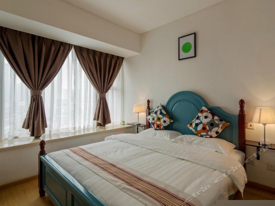 闲空间豪华四人套房