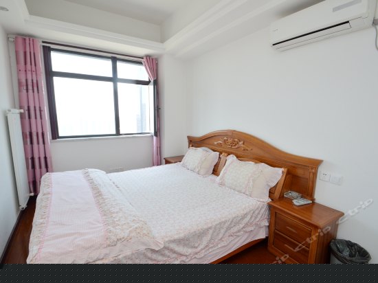 高档情侣家庭套房