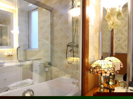 豪华宫廷大床房