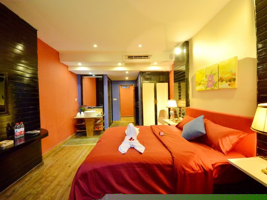 院景舒适大床房