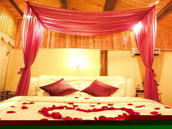 二楼甜甜蜜蜜房