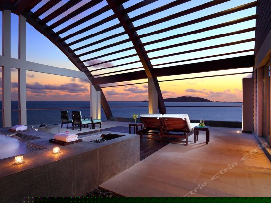 行政全海景套房