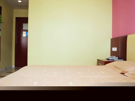 特惠大床房（无窗）