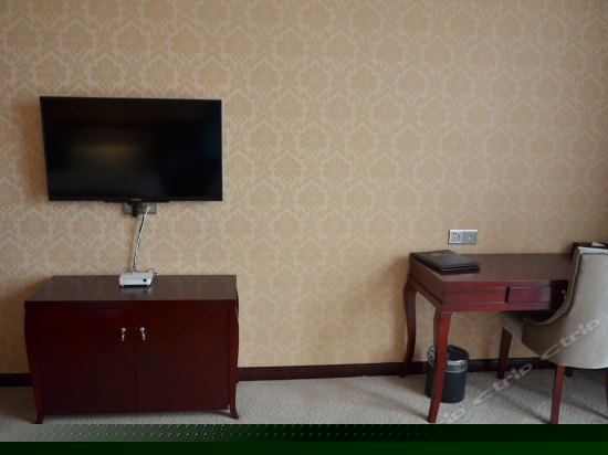 经济房（无窗）