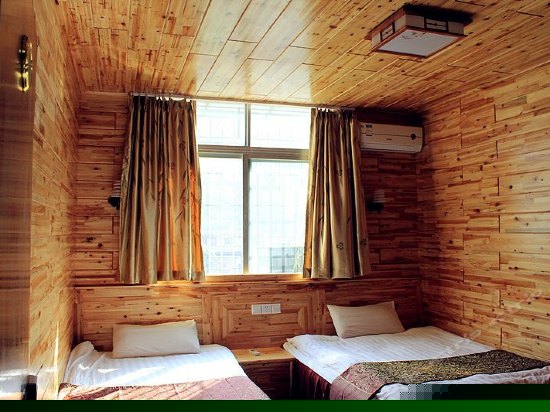 特色全杉木标准间