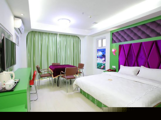 豪华棋牌大床房(无窗)