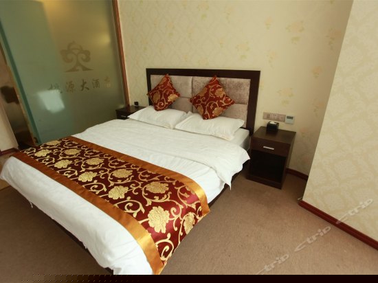 豪华大床房