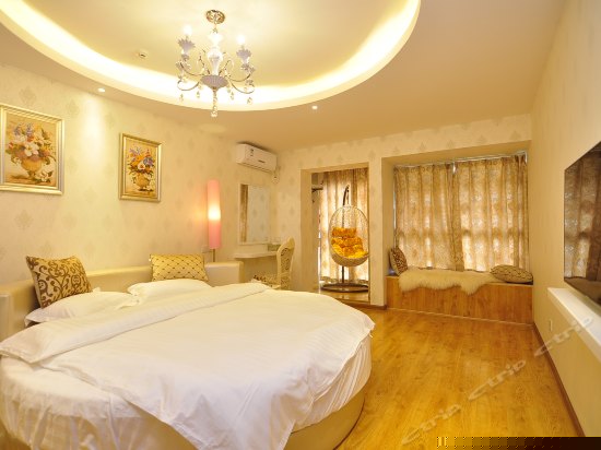 欧式主题大圆床房